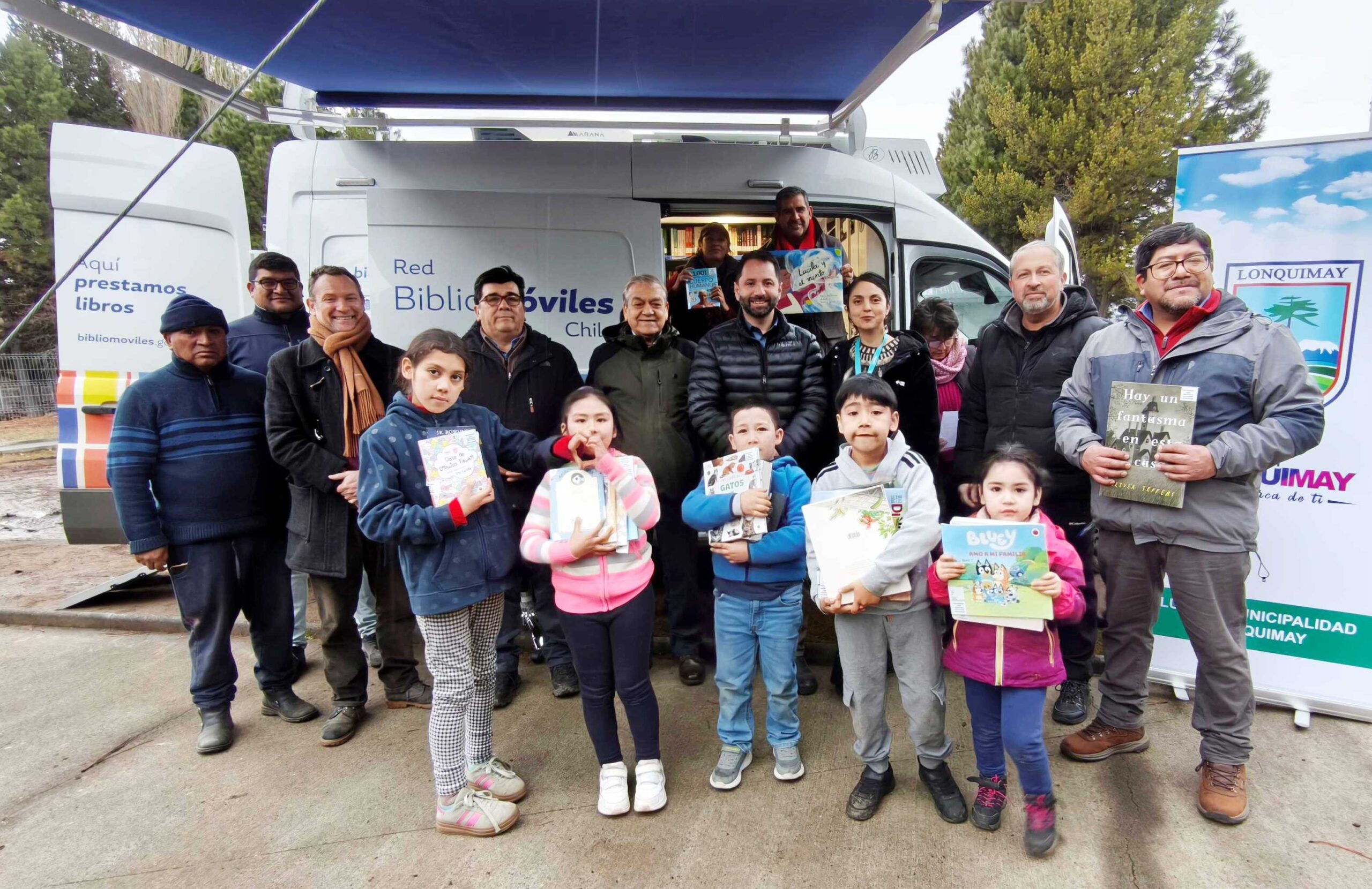 Seremi de las Culturas y Servicio del Patrimonio inauguran Bibliomóvil Regional con histórica inversión en La Araucanía
